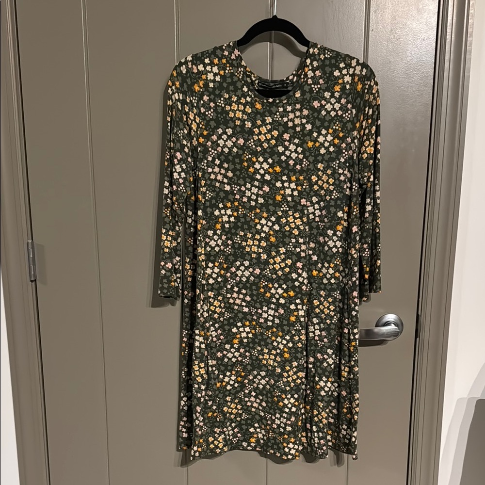 Gudrun Sjoden Floral Green Dress size medium EUC